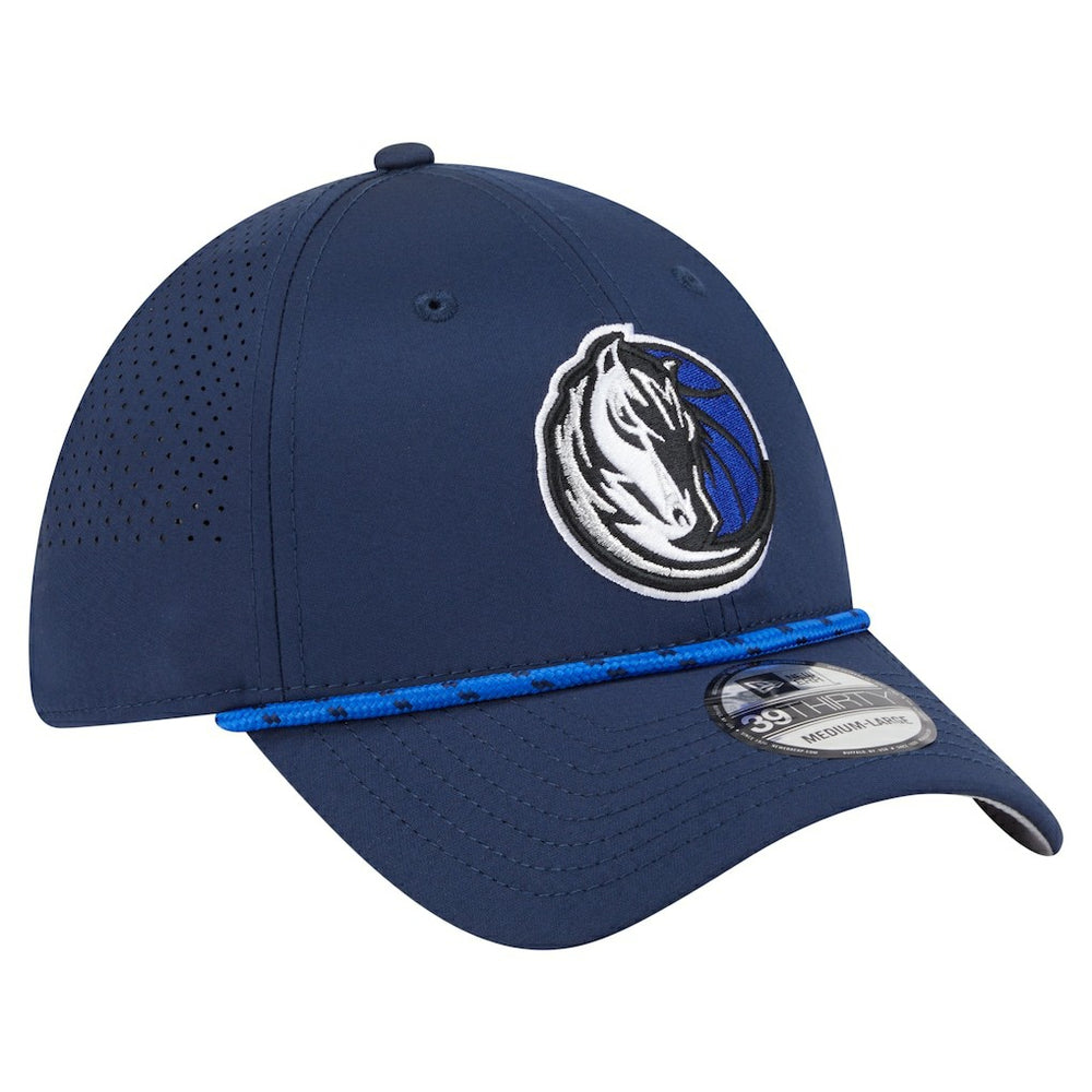Dallas Mavericks Featherweight Poly Rope Flex 39Thirty Hat Blue