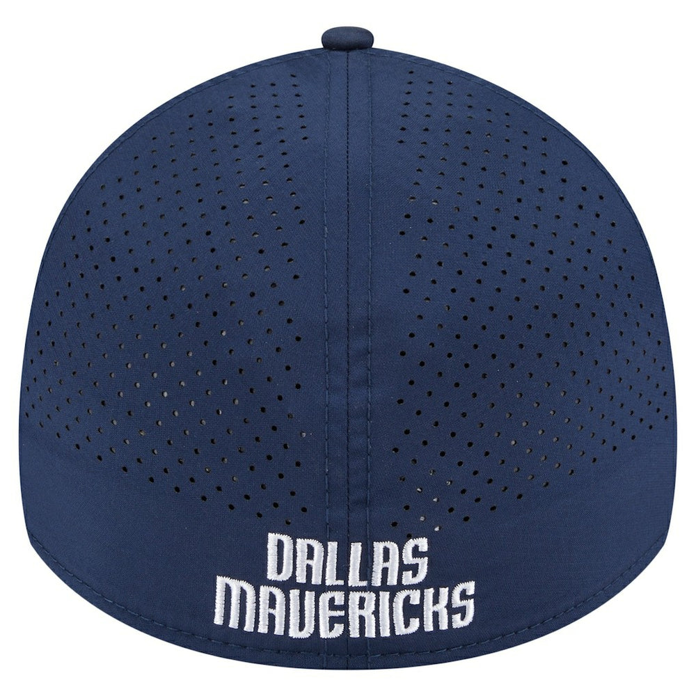 Dallas Mavericks Featherweight Poly Rope Flex 39Thirty Hat Blue