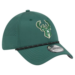 Milwaukee Bucks Featherweight Poly Rope Flex 39Thirty Hat Hunter Green