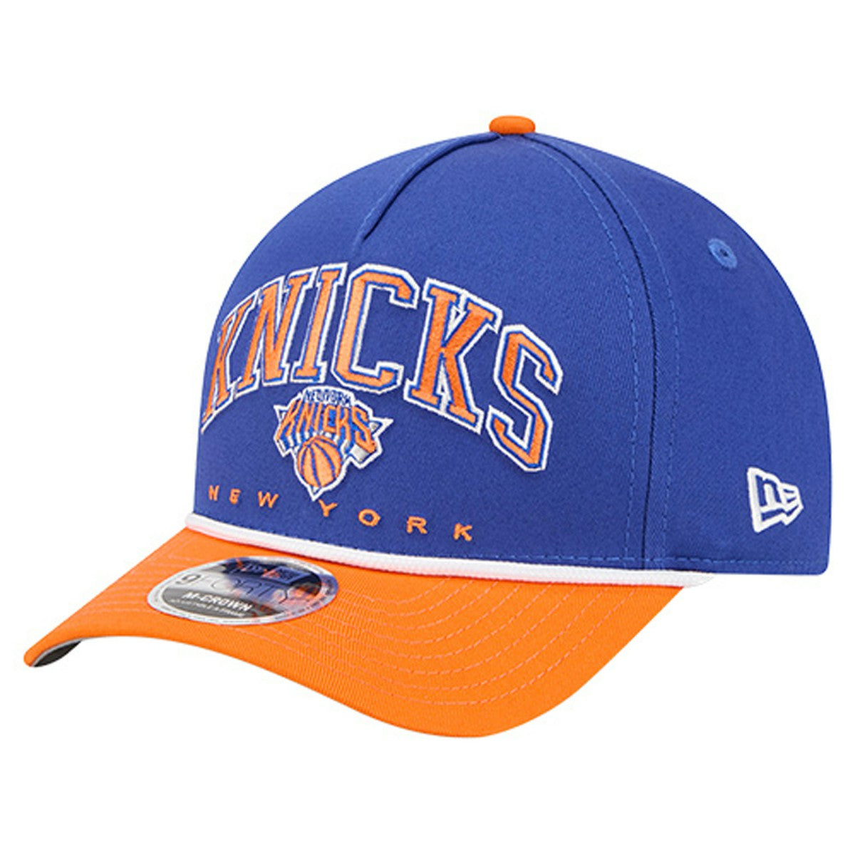 New York Knicks Bold Arch COOLERA 9FORTY A-Frame M-Crown Adjustable Hat Blue