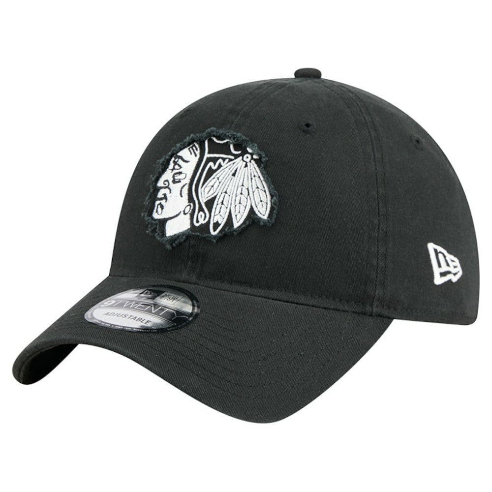 NHL Chicago Blackhawks New Era Stamp Fabric Applique 9TWENTY Adjustable Hat - Black