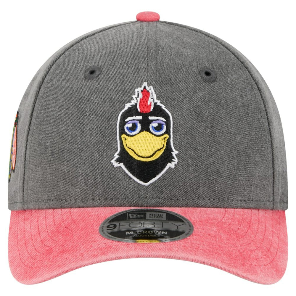 NHL Chicago Blackhawks New Era Mascot 2-Tone 9FORTY Adjustable Hat - Black/Red
