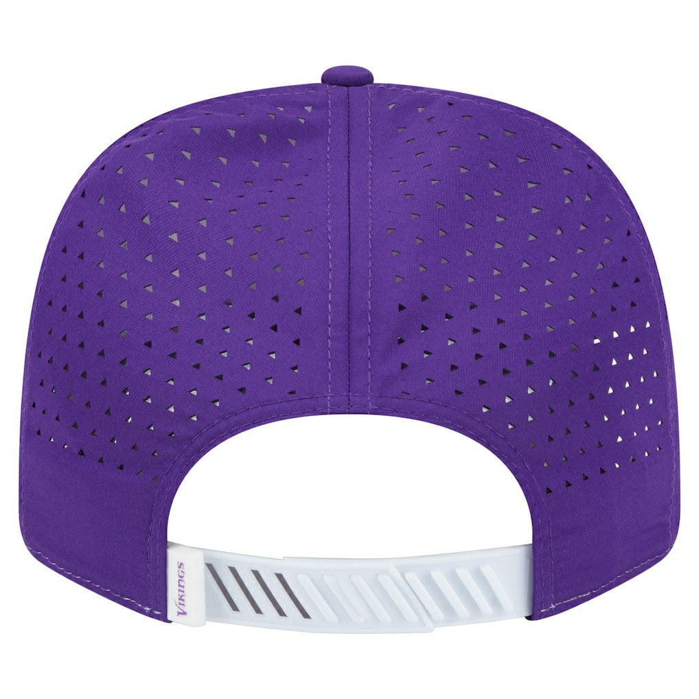Minnesota Vikings New Era Established Patch 9SEVENTY Adjustable Hat White/Purple