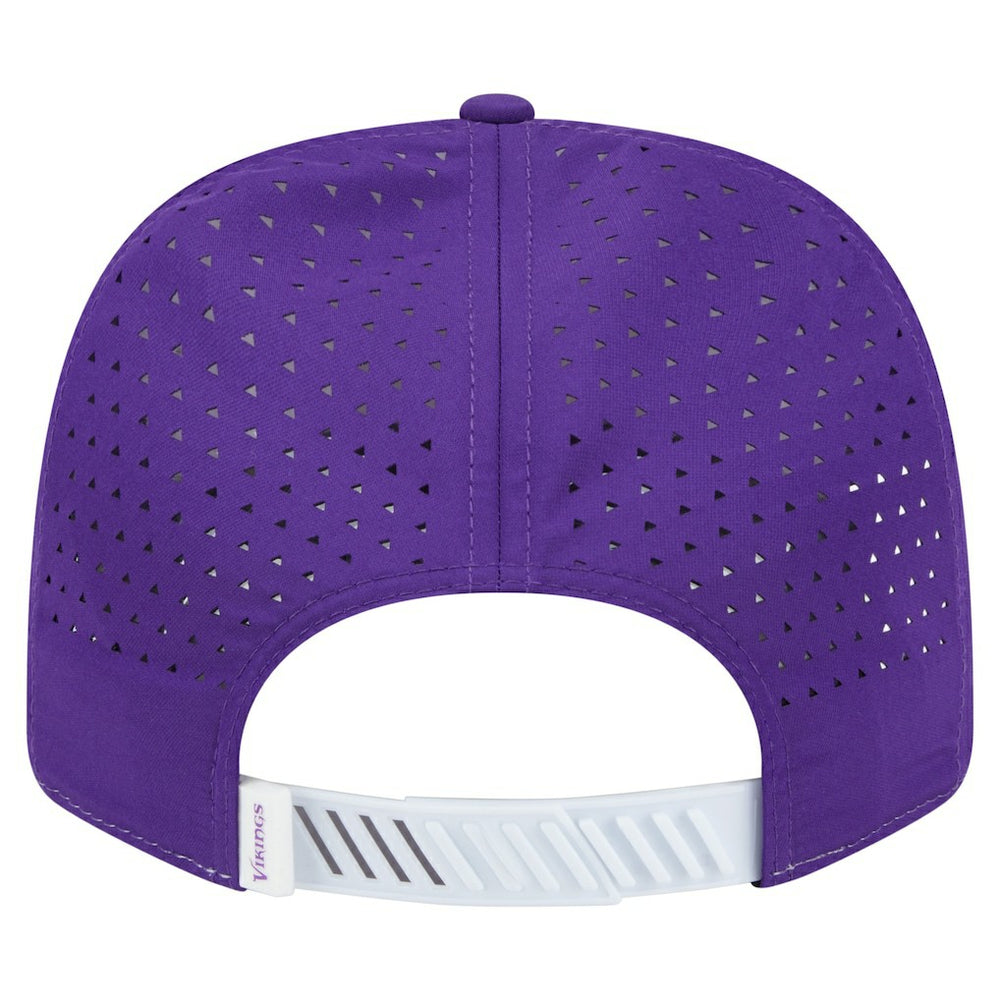 Minnesota Vikings New Era Established Patch 9SEVENTY Adjustable Hat White/Purple
