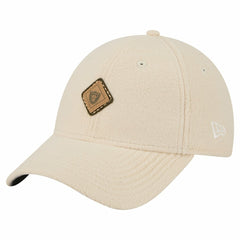Las Vegas Raiders New Era Women's Comfy 9FORTY Adjustable Hat Cream
