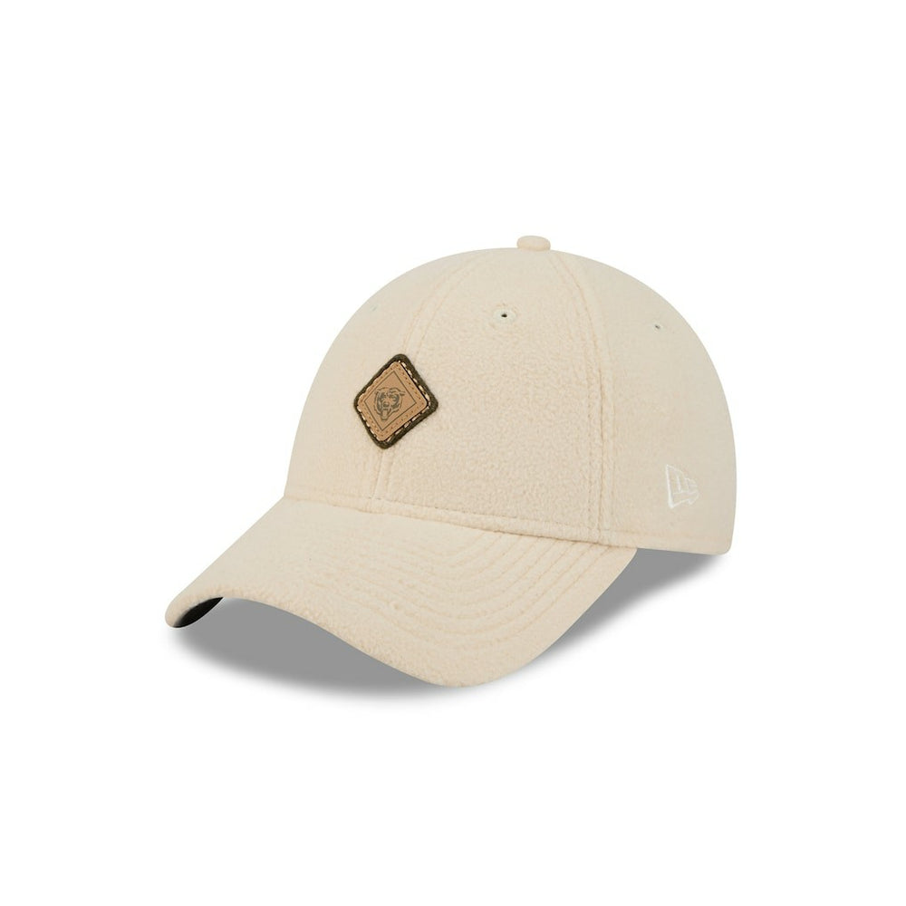 Chicago Bears New Era Women's Comfy 9FORTY Adjustable Hat Cream