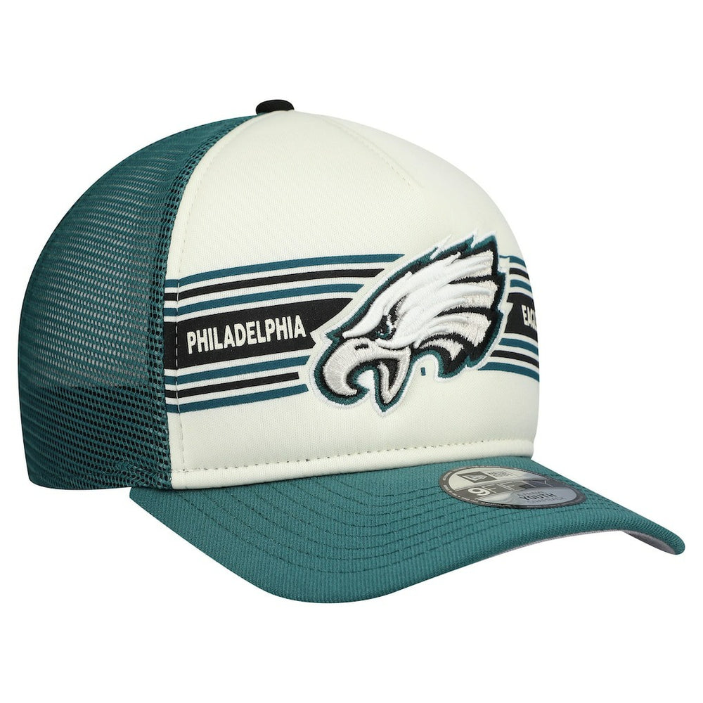 Philadelphia Eagles New Era Youth Banner 9FIFTY A-Frame Adjustable Trucker Hat Cream/Midnight Green