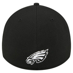 Philadelphia Eagles New Era Scoreboard 39THIRTY Flex Hat Black