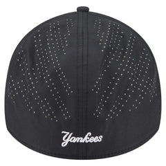 New York Yankees New Era Night 39THIRTY Flex Hat - Black Hats
