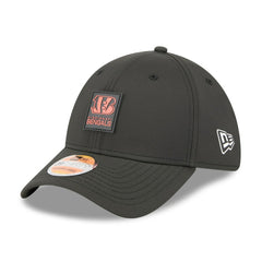 Cincinnati Bengals New Era 2025 Sideline 39THIRTY Flex Hat Black