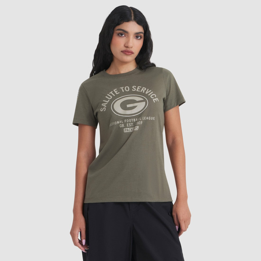 Green Bay Packers Women's 2025 Salute to Service Sideline T-Shirt Olive