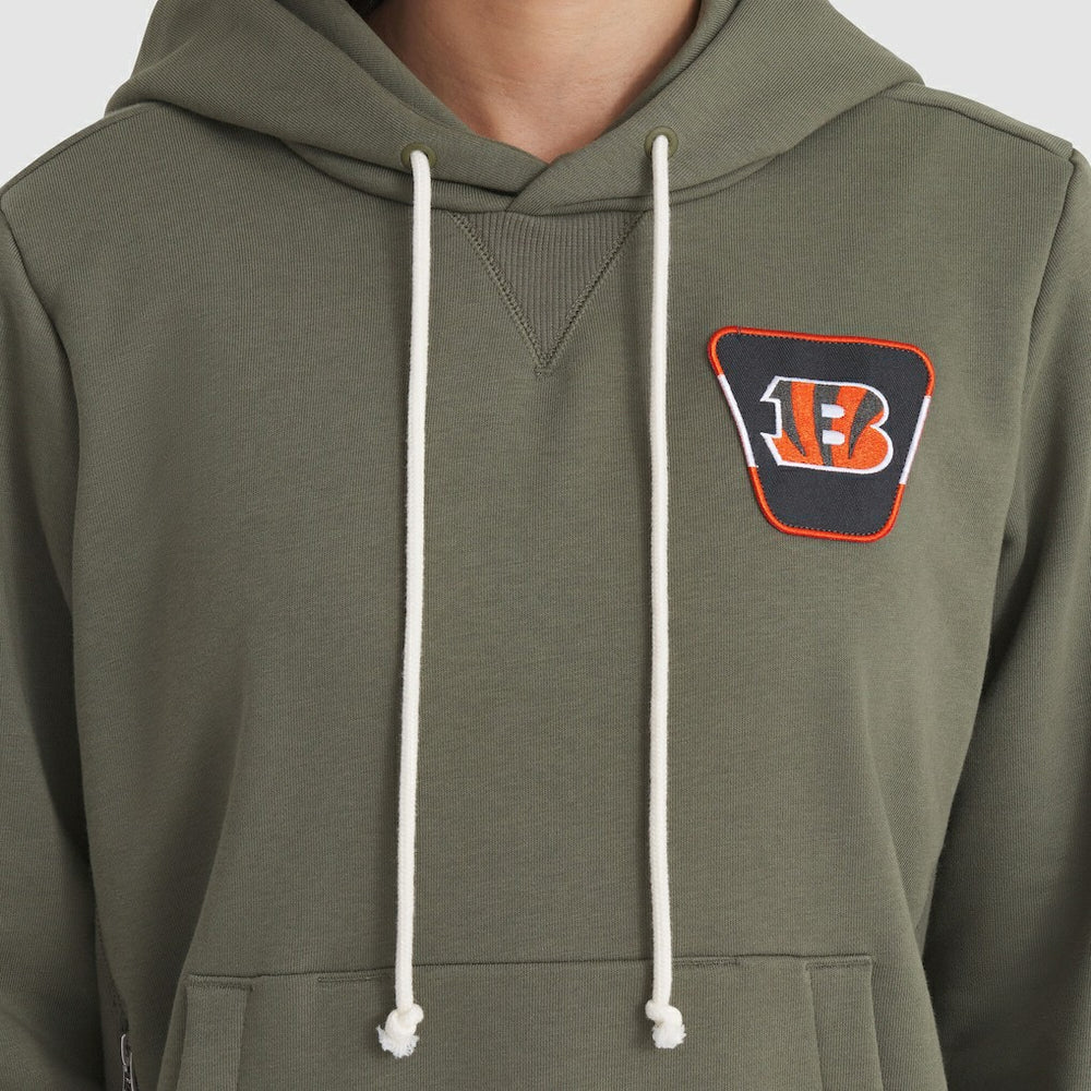 Cincinnati Bengals Women's 2025 Salute to Service Sideline Standard Issue Dri-FIT Hoodie Olive