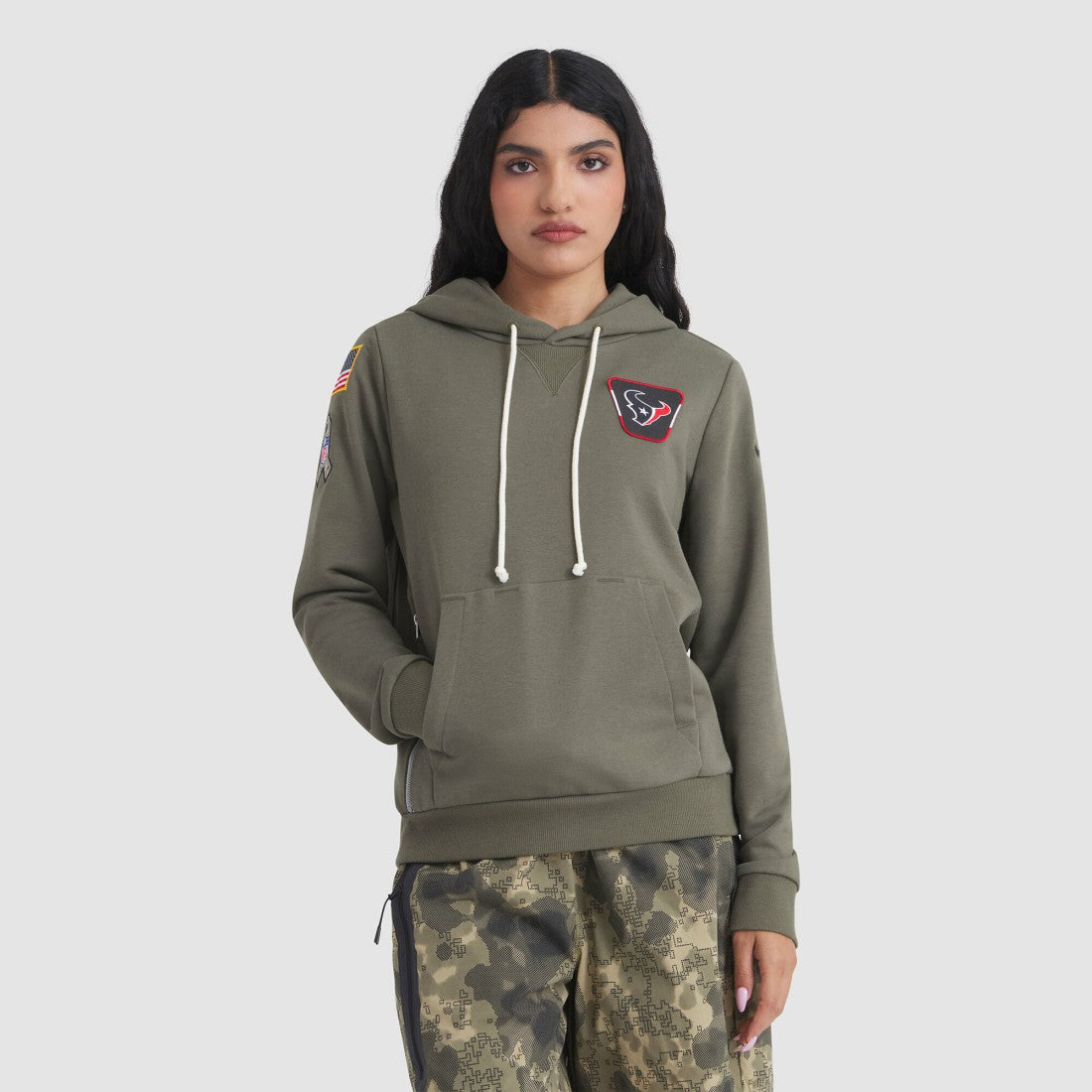 Houston Texans Women's 2025 Salute to Service Sideline Standard Issue Dri-FIT Hoodie Olive