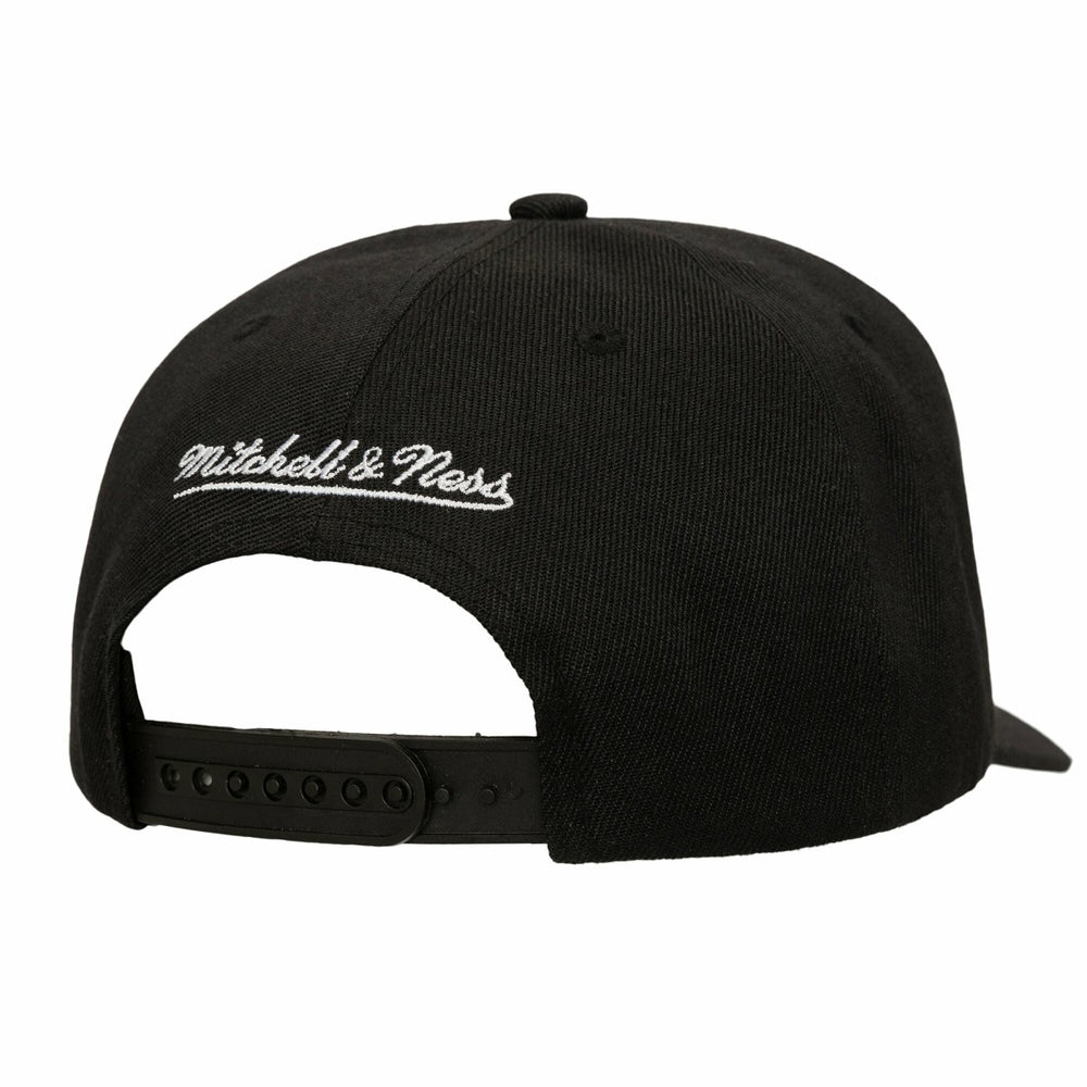Milwaukee Bucks Tilted Pro Pinch Adjustable Hat Black