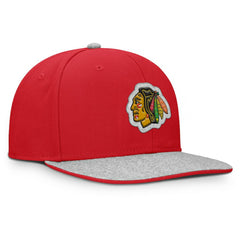 NHL Chicago Blackhawks Fanatics Fundamentals Loden Snapback Hat - Red