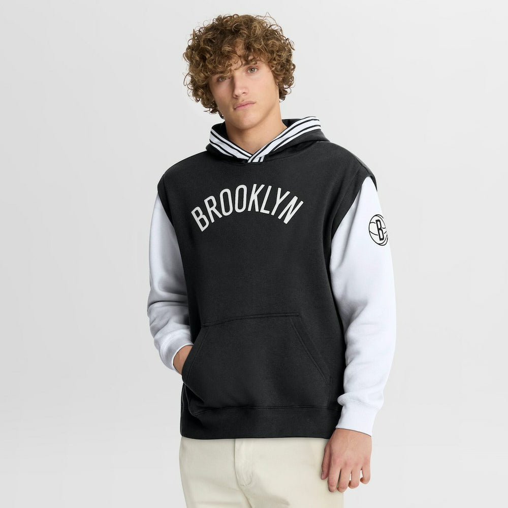 Brooklyn Nets Half Court Shot Clock Fastbreak Hoodie Black/White