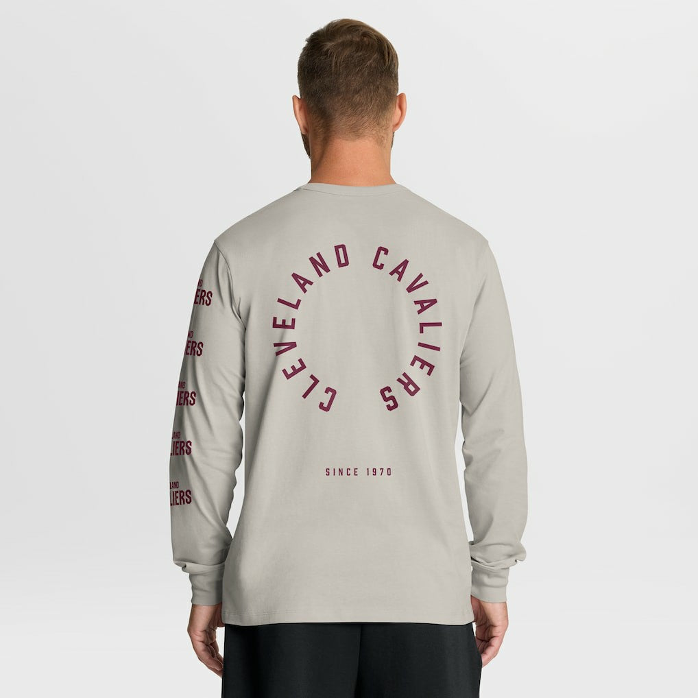 Cleveland Cavaliers Crossover Collection Ball Screen Action Premium Long Sleeve T-Shirt Cream