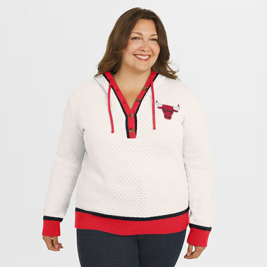Chicago Bulls WEAR by Erin Andrews Women's Plus Size Hoodie Sweater Cream