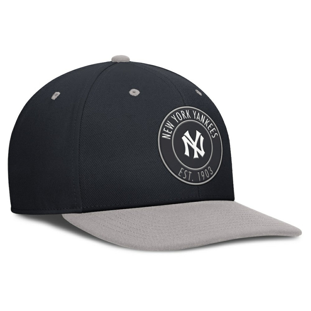 New York Yankees Nike Cooperstown Collection Pro Dri-FIT Snapback Hat - Navy/Gray Hats