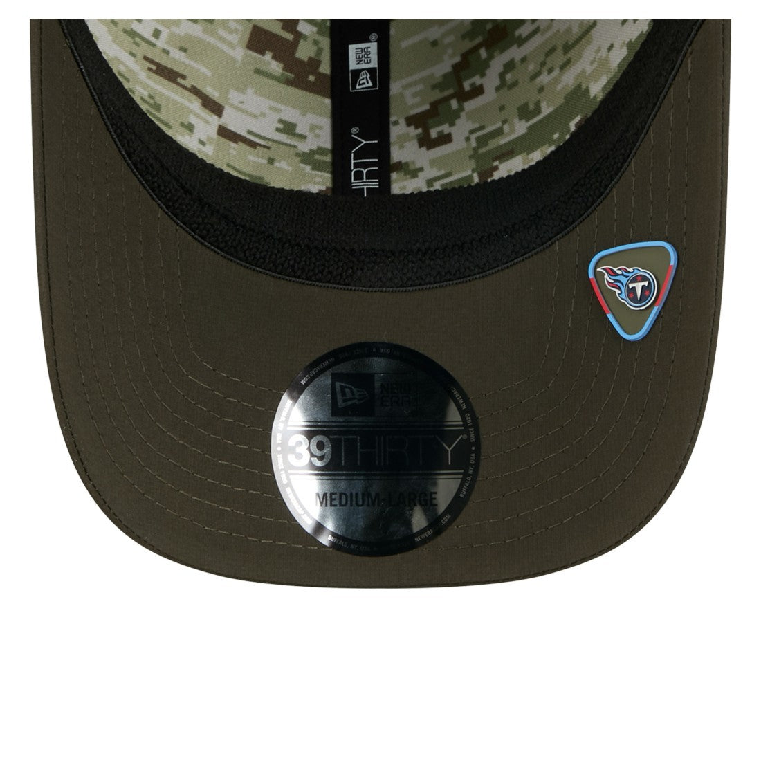 Tennessee Titans New Era 2025 Salute to Service 39THIRTY Flex Hat Green