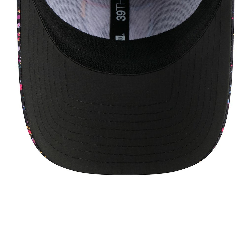 Las Vegas Raiders New Era 2025 NFL Crucial Catch 39THIRTY Flex Hat Black