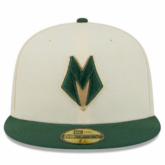 Milwaukee Bucks 2025/26 City Edition 59FIFTY Fitted Hat Cream/Hunter Green
