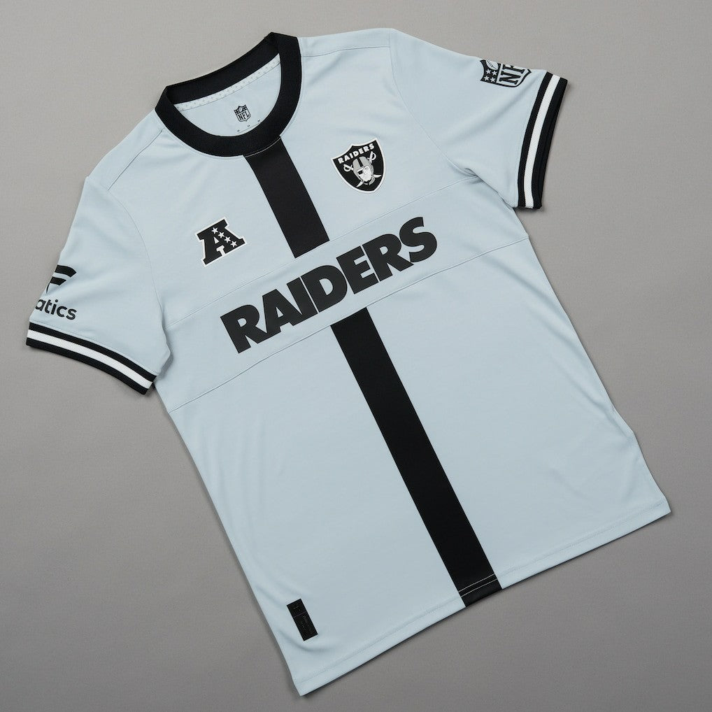 Las Vegas Raiders NFL Football x Football Fan Top Silver