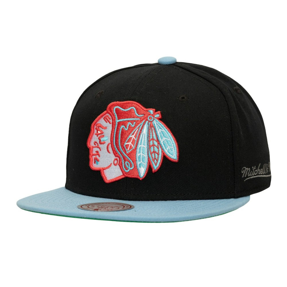 NHL Chicago Blackhawks Mitchell & Ness Core Team Special Snapback Hat - Black