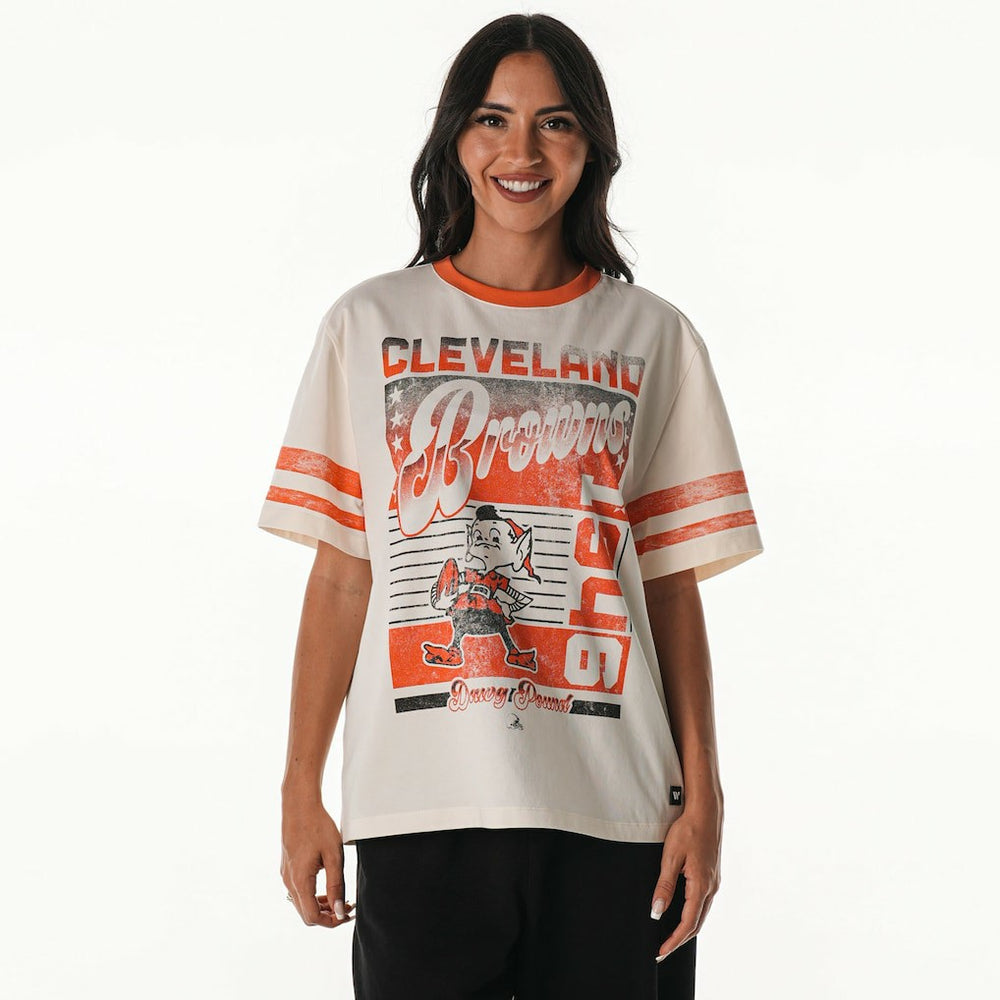 Cleveland Browns The Wild Collective Women's Vintage Drop Shoulder Oversized Boyfriend T-Shirt Cream