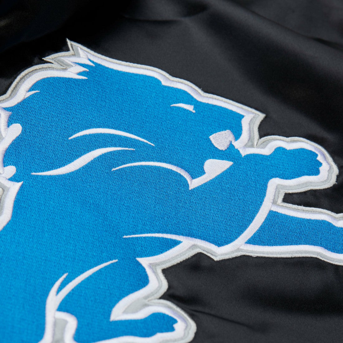 Detroit Lions Downtown Satin Full-Snap Hooded Jacket Black