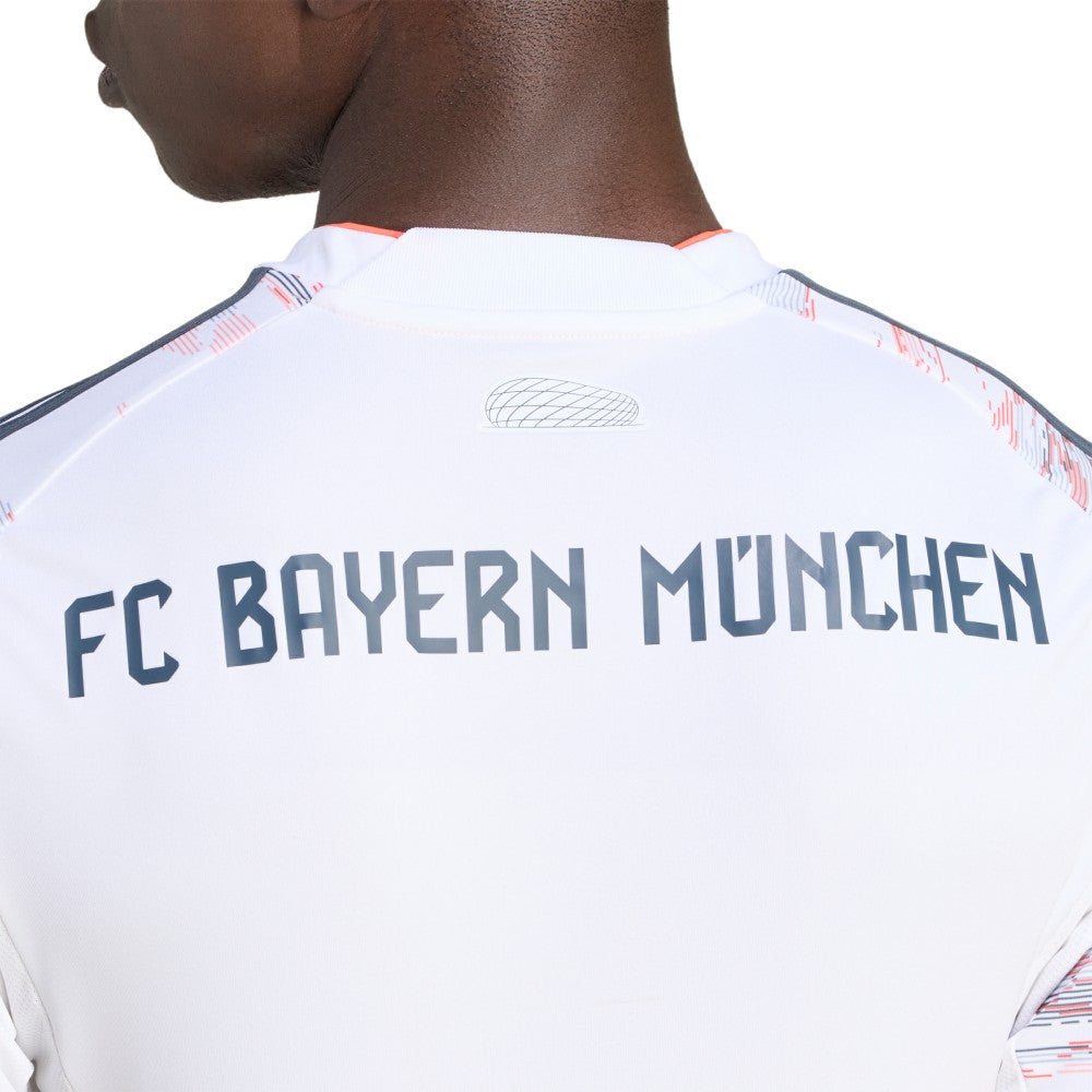 Bayern Munich 2025/26 Away Replica Jersey White