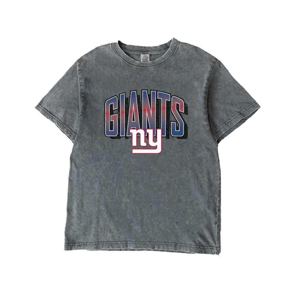 New York Giants Gameday Couture Women's Peak Performance Oversized Snow Wash T-Shirt Gray
