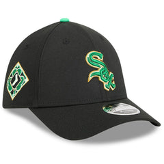 Chicago White Sox New Era 2026 St. Patrick's Day 39THIRTY Flex Hat - Black Hats