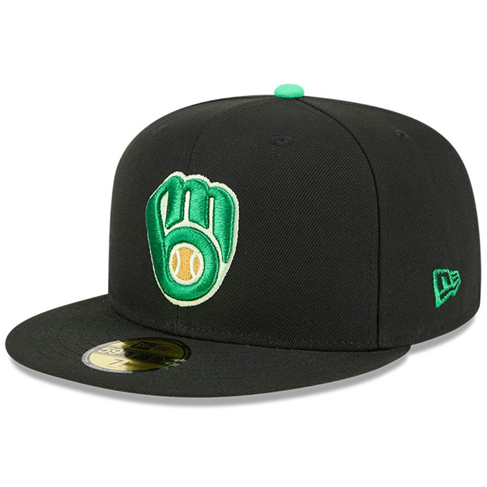 Milwaukee Brewers New Era 2026 St. Patrick's Day 59FIFTY Fitted Hat - Black Hats