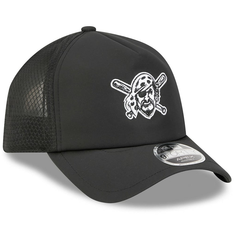 Pittsburgh Pirates New Era 2026 Batting Practice Alternate Apex 9FORTY Adjustable Hat - Black Hats