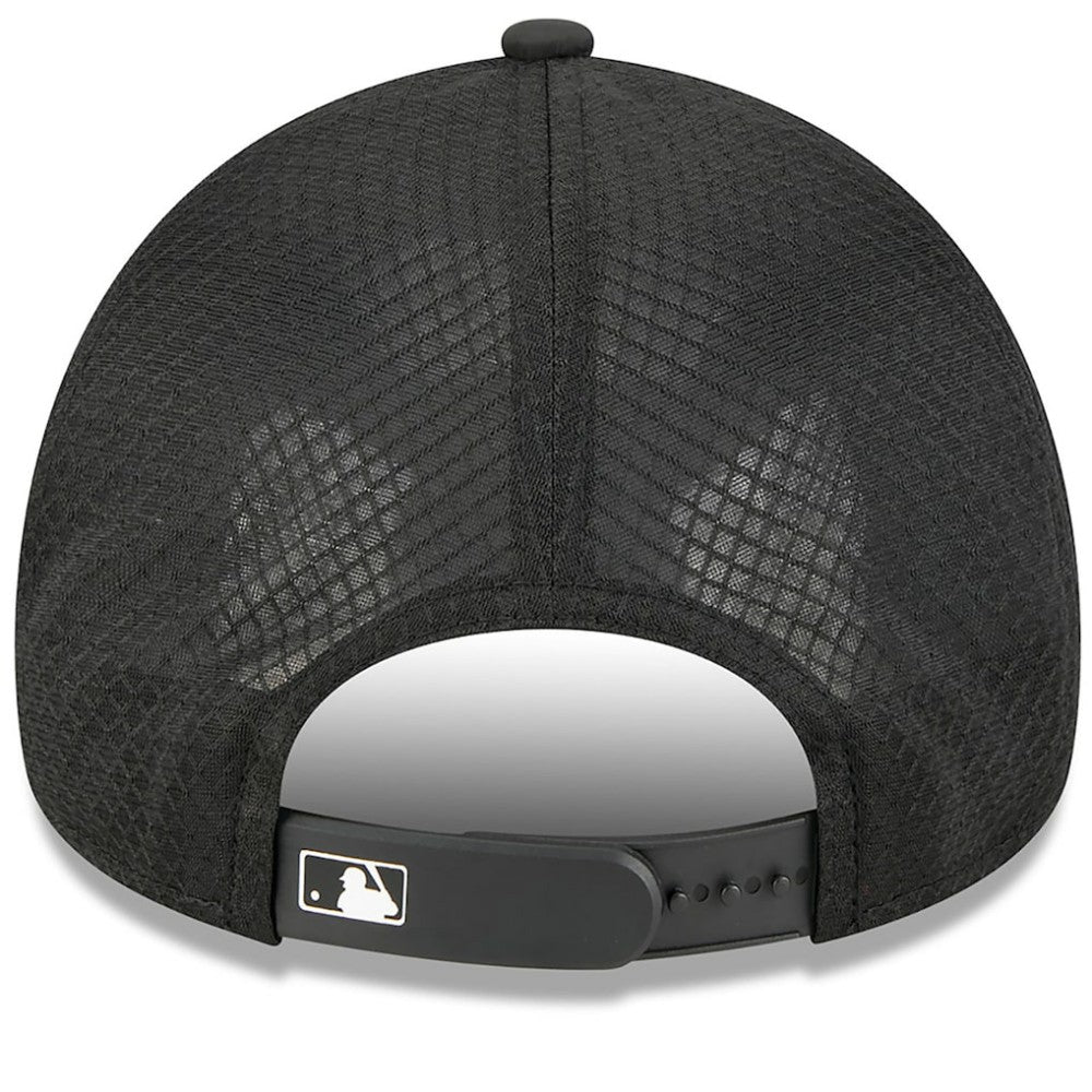 Pittsburgh Pirates New Era 2026 Batting Practice Alternate Apex 9FORTY Adjustable Hat - Black Hats
