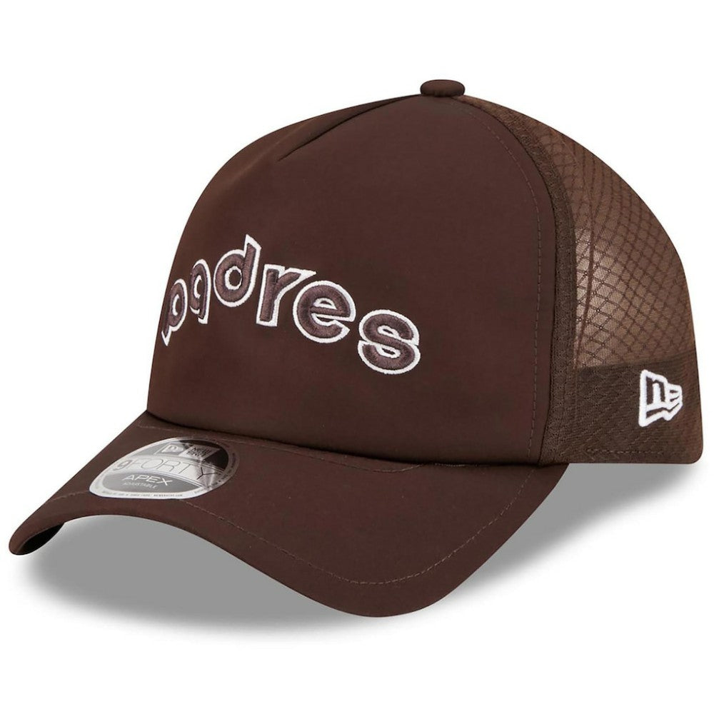 San Diego Padres New Era 2026 Batting Practice Alternate Apex 9FORTY Adjustable Hat - Brown Hats