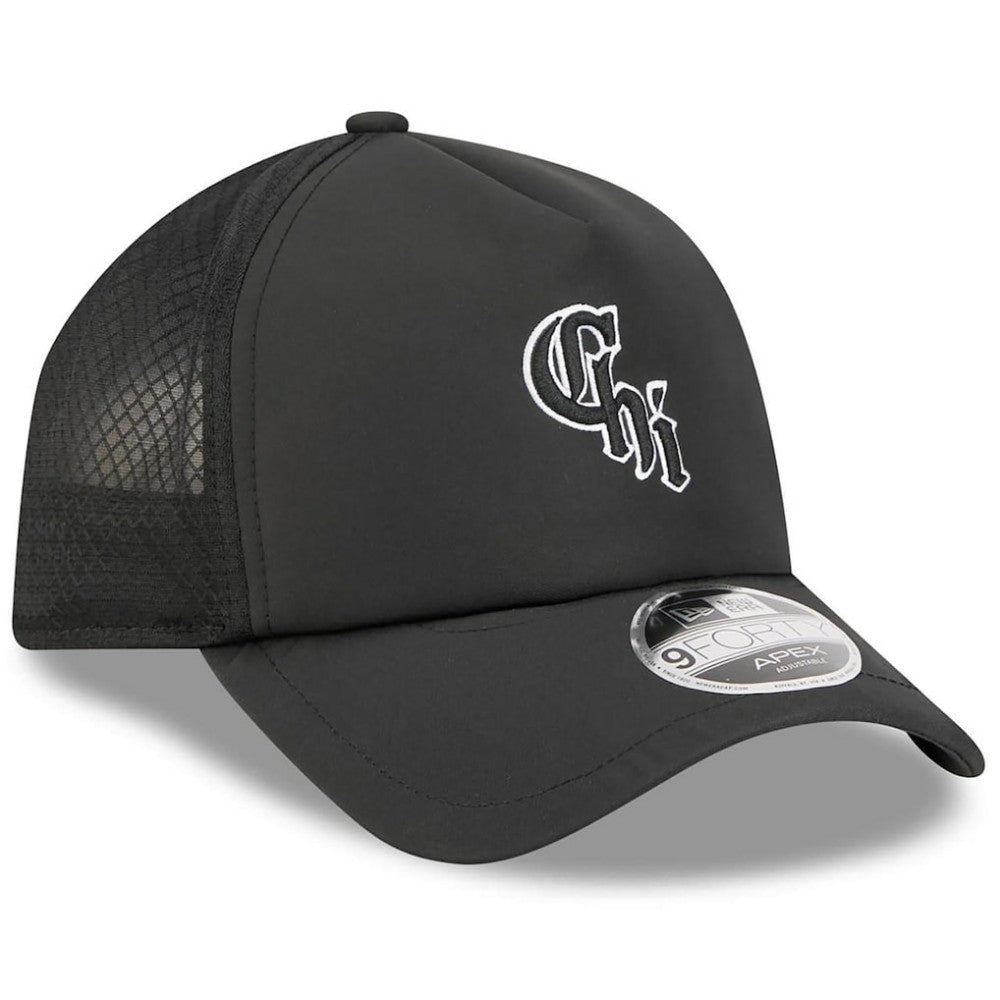 Chicago White Sox New Era 2026 Batting Practice Alternate Apex 9FORTY Adjustable Hat - Black Hats
