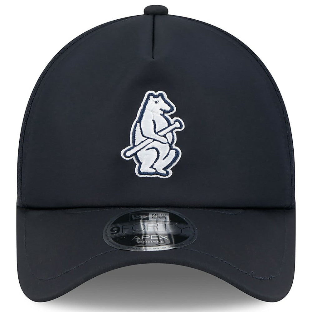 Chicago Cubs New Era 2026 Batting Practice Alternate Apex 9FORTY Adjustable Hat - Navy Hats