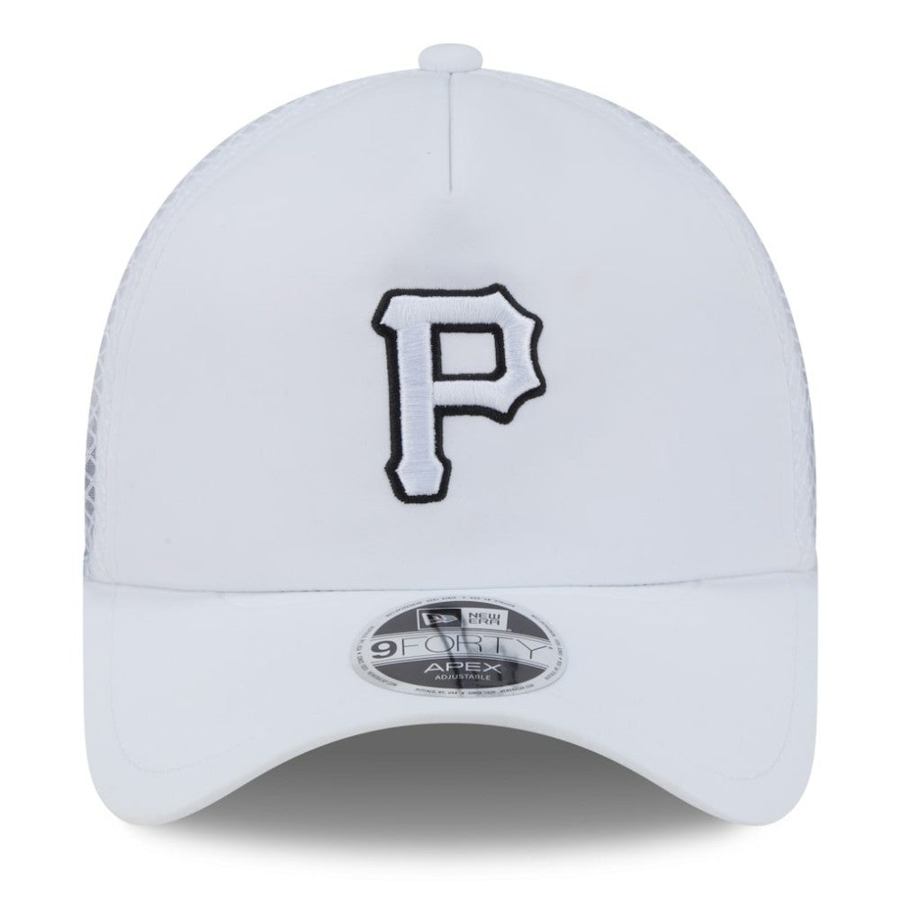 Pittsburgh Pirates New Era 2026 Batting Practice Apex 9FORTY Adjustable Trucker Hat - White Hats
