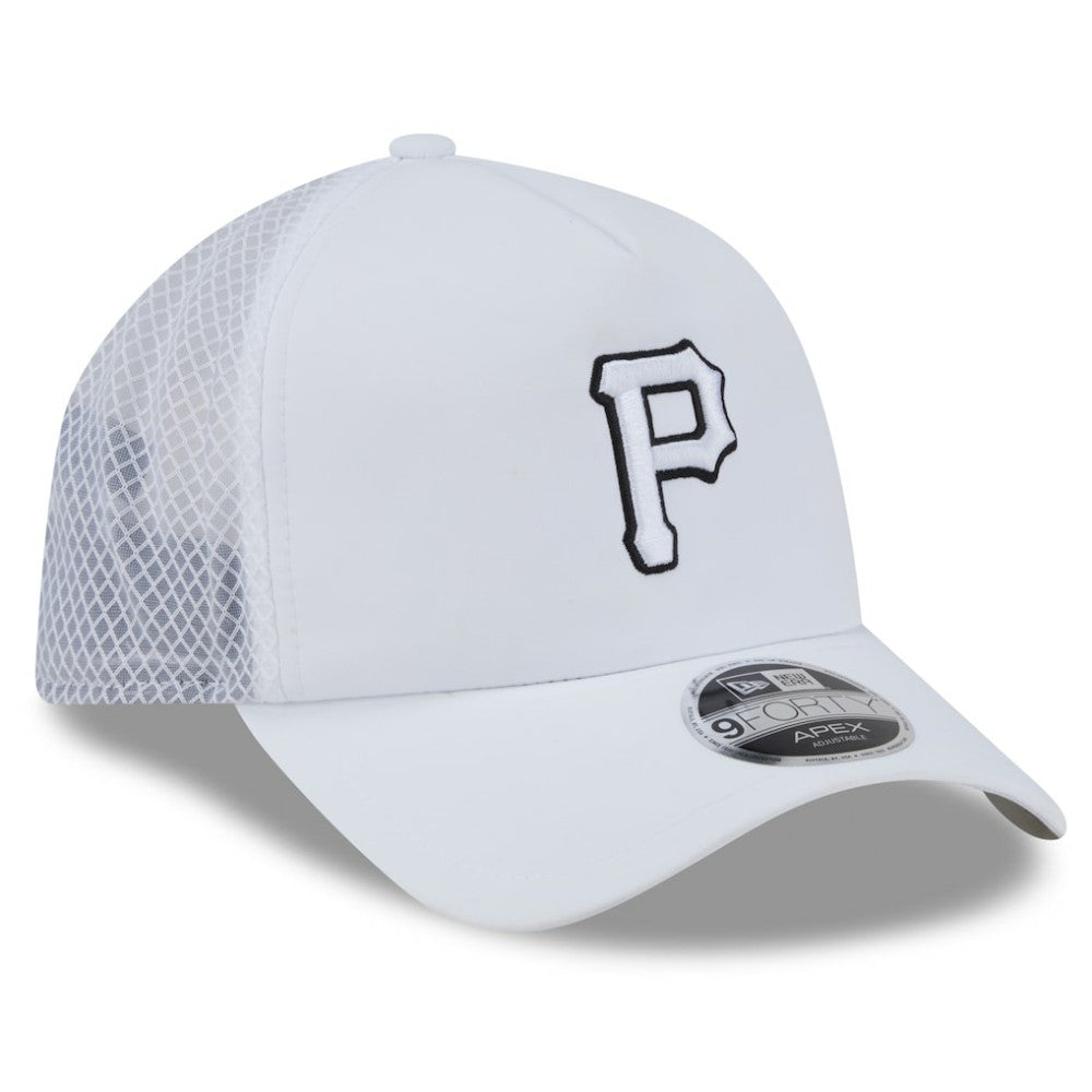 Pittsburgh Pirates New Era 2026 Batting Practice Apex 9FORTY Adjustable Trucker Hat - White Hats