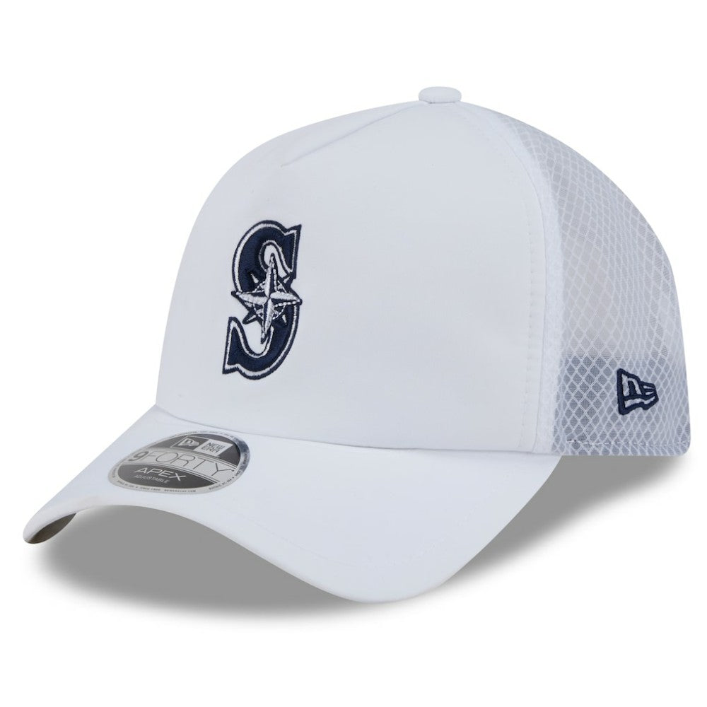 Seattle Mariners New Era 2026 Batting Practice Apex 9FORTY Adjustable Trucker Hat - White Hats