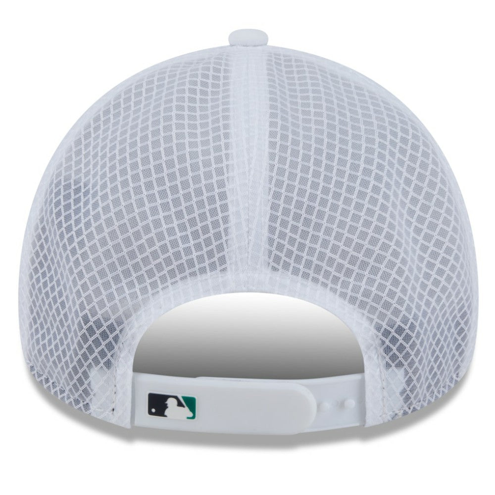 Seattle Mariners New Era 2026 Batting Practice Apex 9FORTY Adjustable Trucker Hat - White Hats