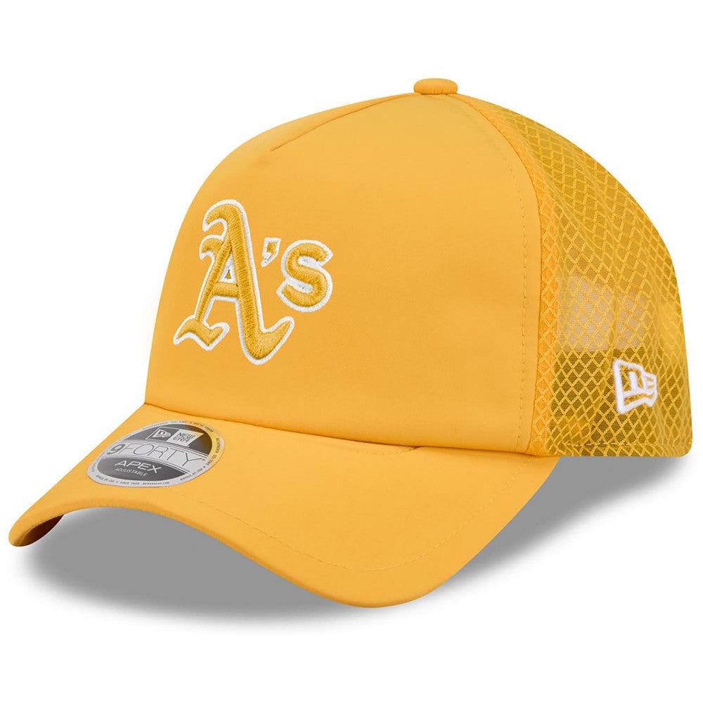 Athletics New Era 2026 Batting Practice Apex 9FORTY Adjustable Trucker Hat - Gold Hats