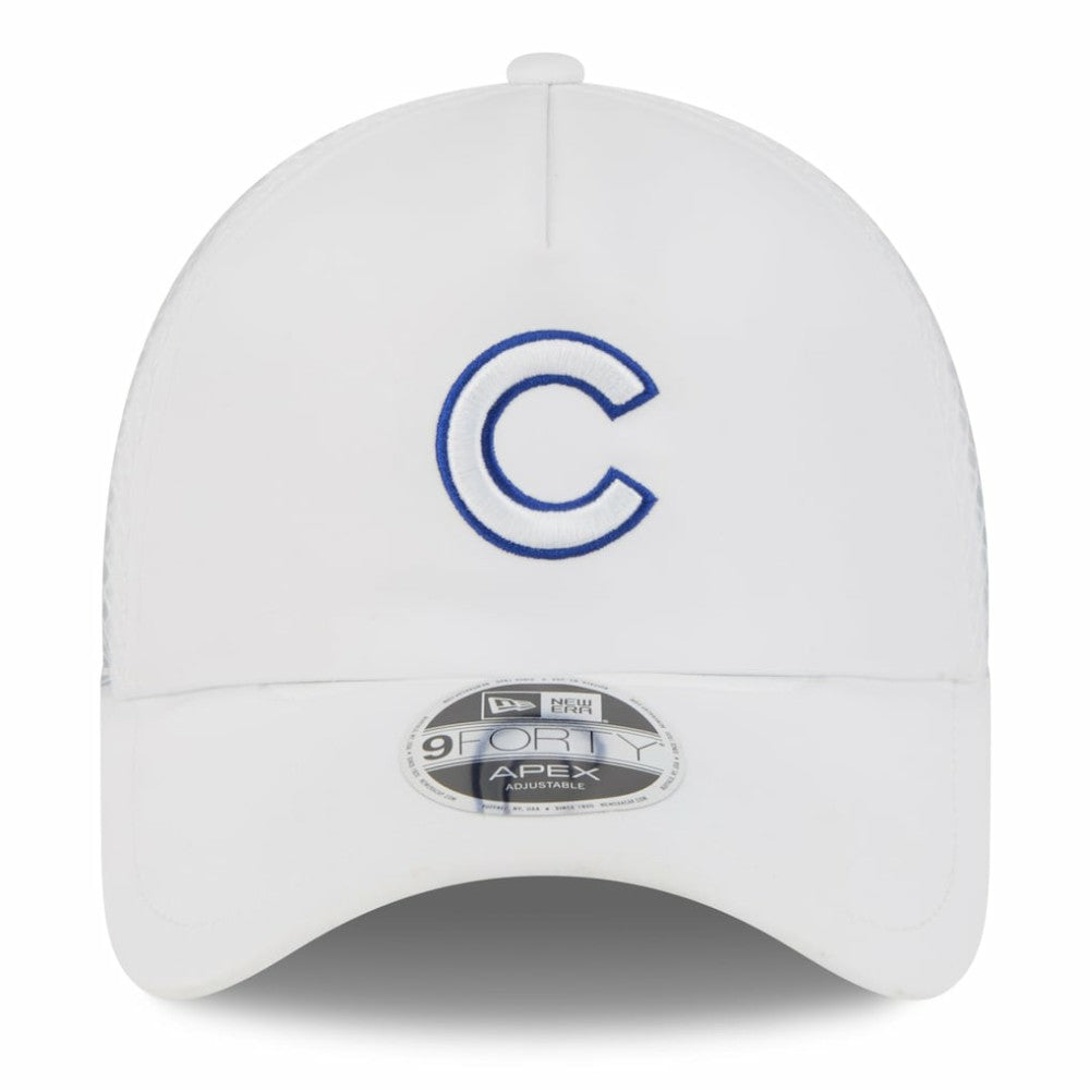 Chicago Cubs New Era 2026 Batting Practice Apex 9FORTY Adjustable Trucker Hat - White Hats