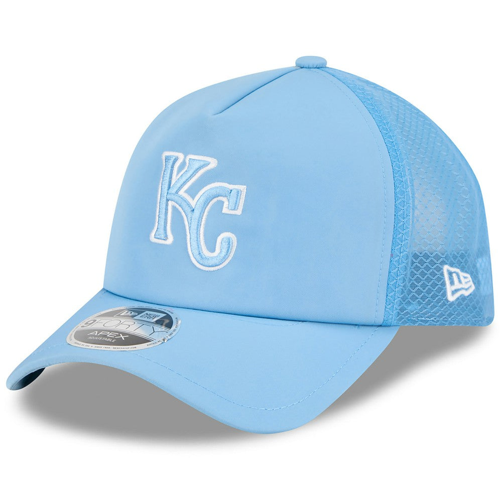 Kansas City Royals New Era 2026 Batting Practice Apex 9FORTY Adjustable Trucker Hat - Light Blue Hats