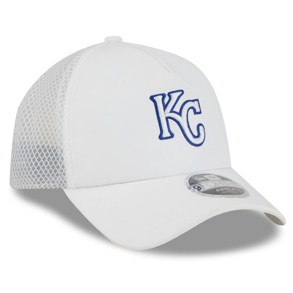 Kansas City Royals New Era 2026 Batting Practice Apex 9FORTY Adjustable Trucker Hat - White Hats