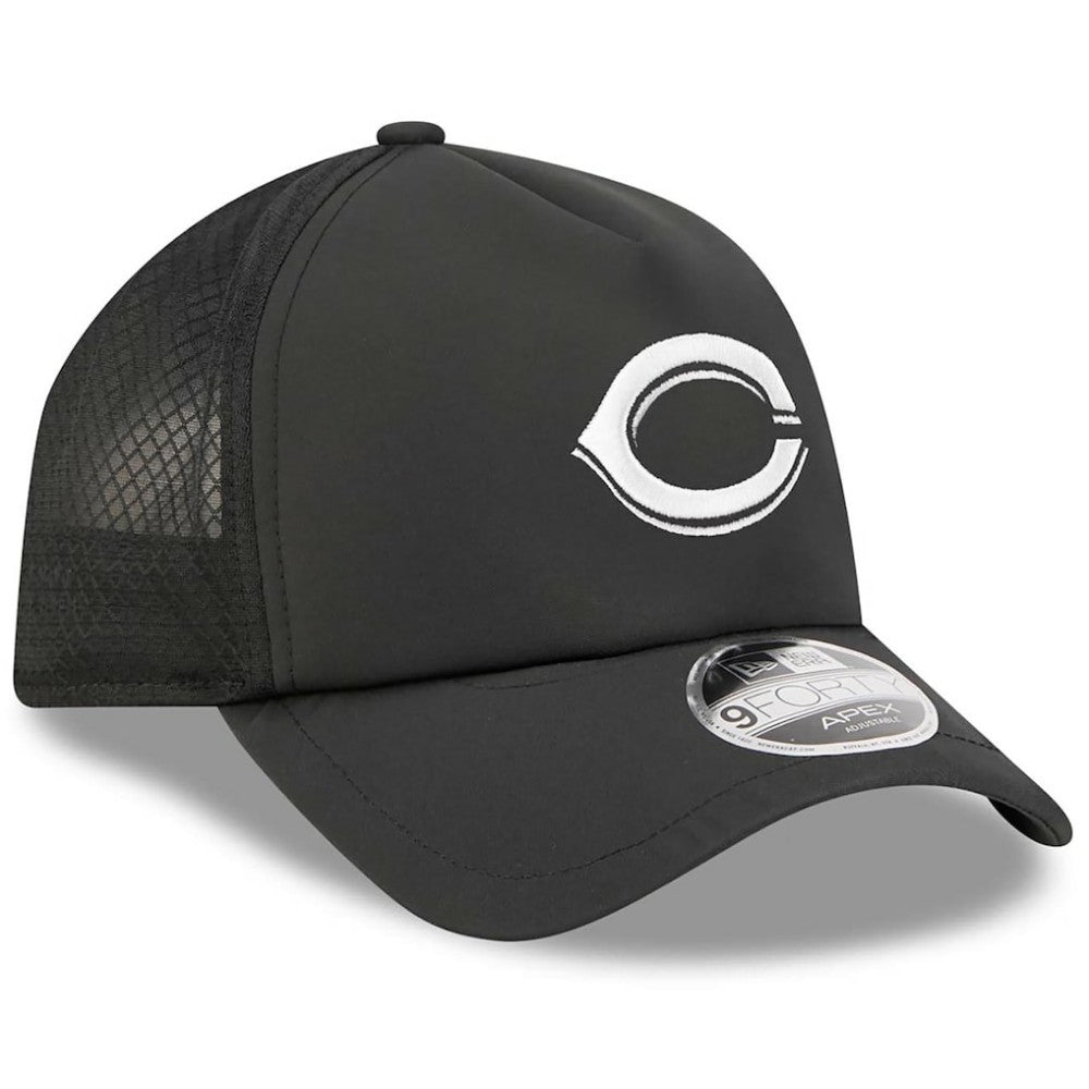 Cincinnati Reds New Era 2026 Batting Practice Apex 9FORTY Adjustable Trucker Hat - Black Hats