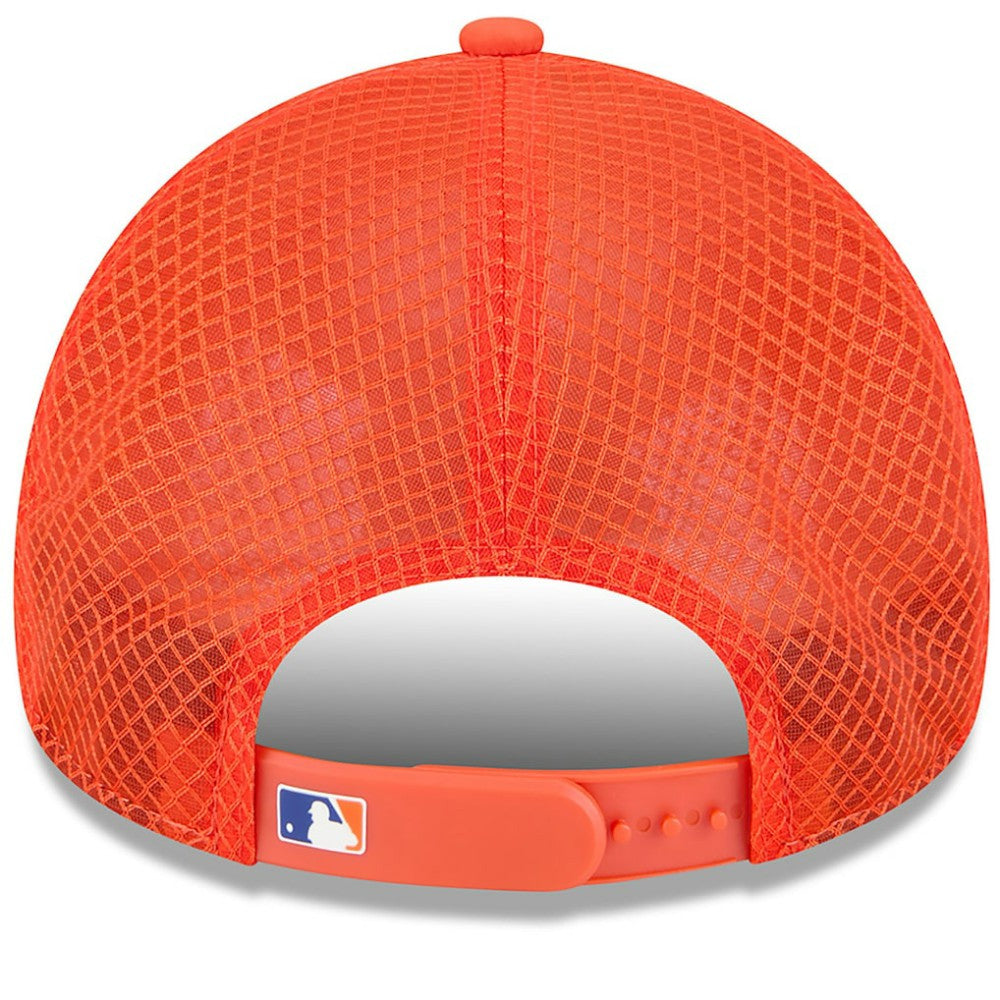 New York Mets New Era 2026 Batting Practice Apex 9FORTY Adjustable Trucker Hat - Orange Hats