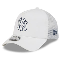 New York Yankees New Era 2026 Batting Practice Apex 9FORTY Adjustable Trucker Hat - White Hats